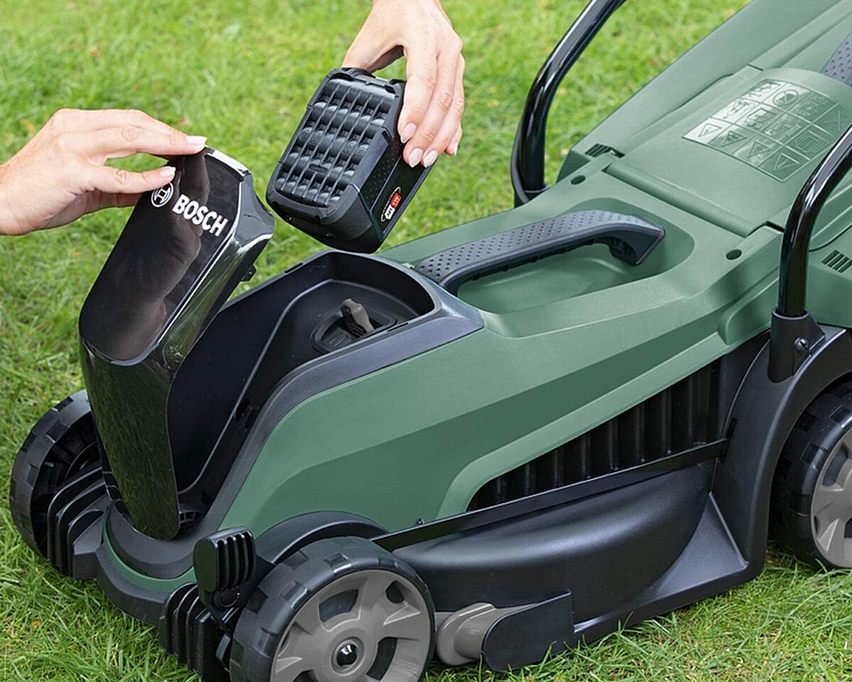 Akku-Rasenmäher mit Mulchfunktion